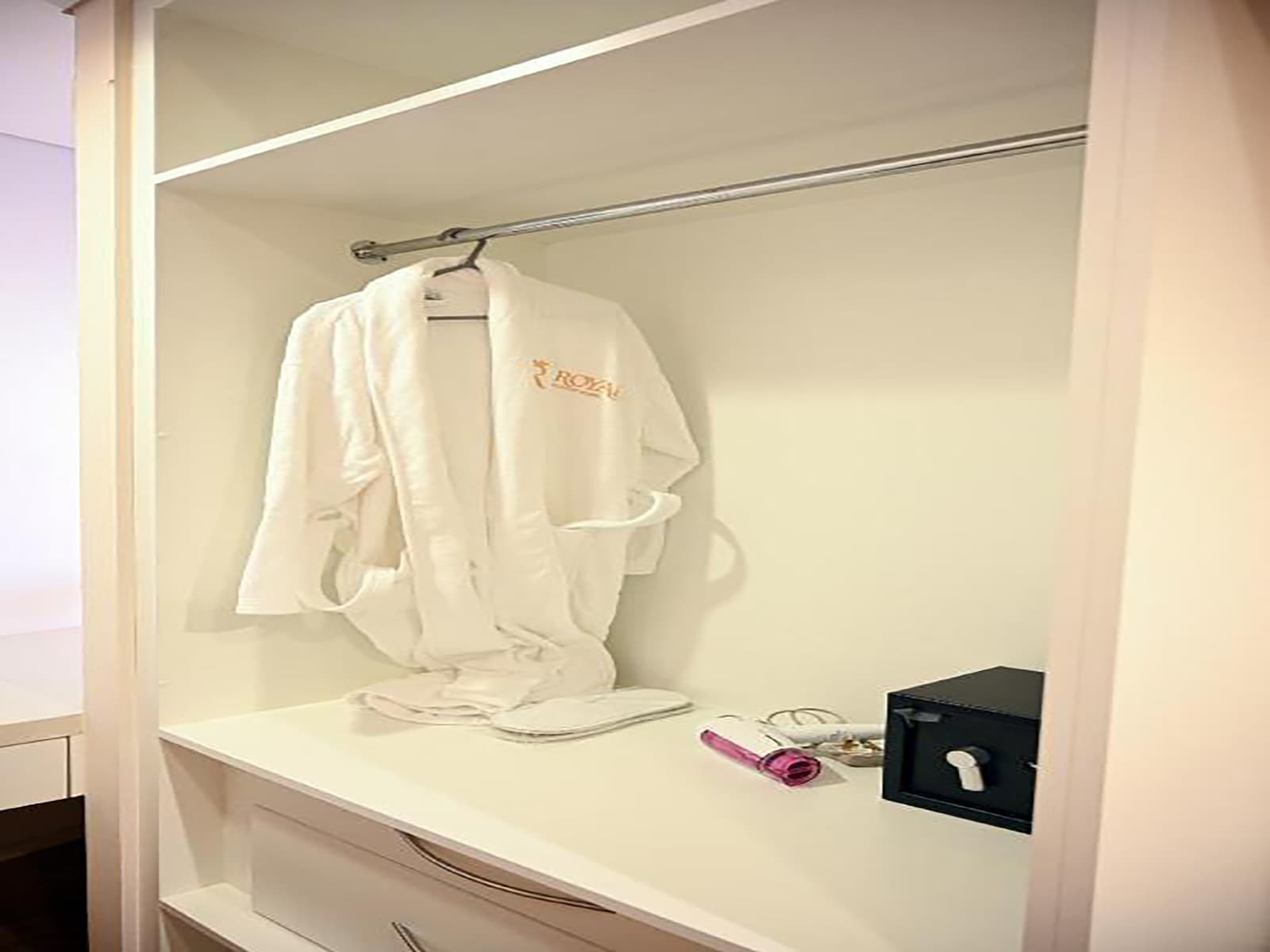 Aqary Apartment